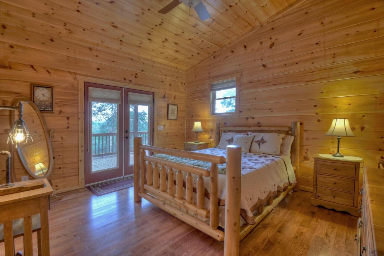 Hawks Hideaway - Cuddleup Villa Mashburn Mill ภายนอก รูปภาพ